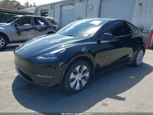 7SAYGDEE5PA199763 2023 TESLA MODEL Y - Image 2