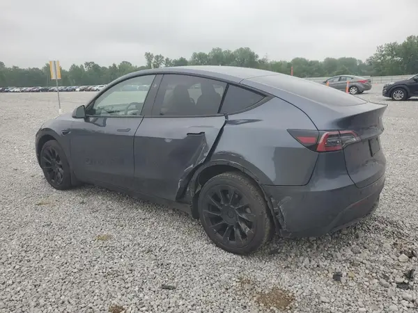 7SAYGDEE5PA200216 2023 TESLA MODEL Y - Image 2