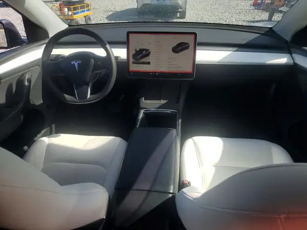 7SAYGDEE5PA204766 2023 TESLA MODEL Y - Image 8