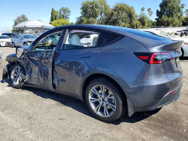 7SAYGDEE5PA206176 2023 TESLA MODEL Y - Image 2