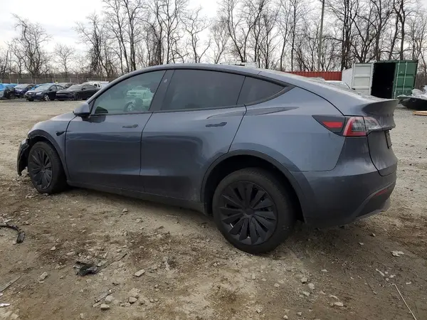 7SAYGDEE5PA214231 2023 TESLA MODEL Y - Image 2