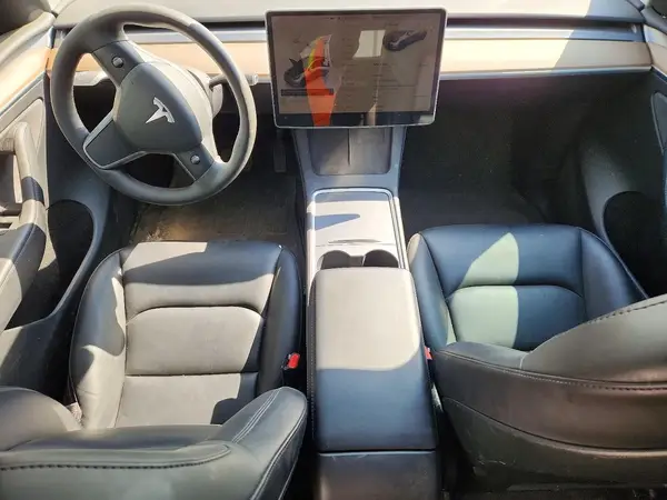 7SAYGDEE5PF584694 2023 TESLA MODEL Y - Image 8