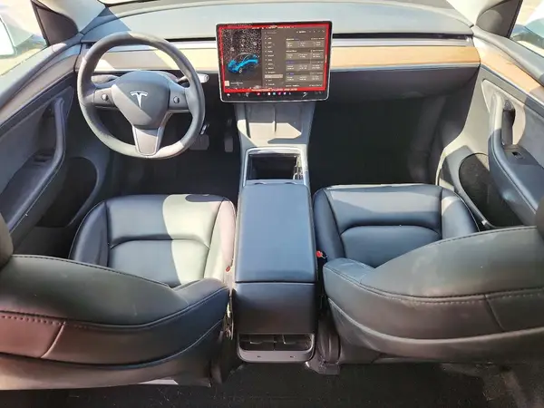 7SAYGDEE5PF588566 2023 TESLA MODEL Y - Image 8