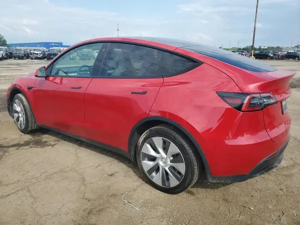 7SAYGDEE5PF592438 2023 TESLA MODEL Y - Image 2