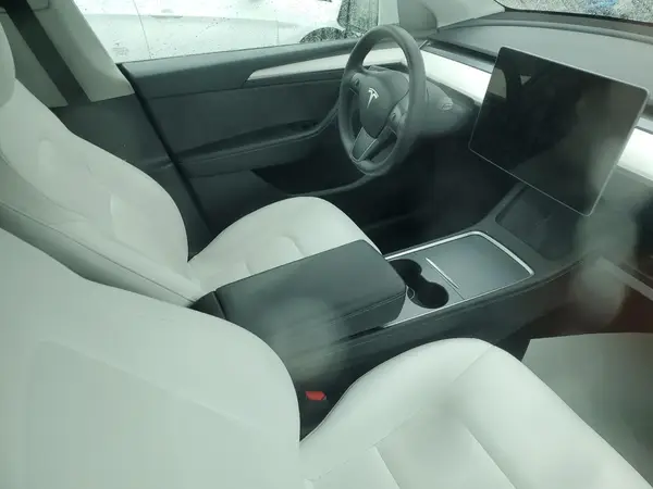 7SAYGDEE5PF621601 2023 TESLA MODEL Y - Image 8
