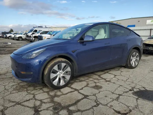 7SAYGDEE5PF623610 2023 TESLA MODEL Y - Image 1