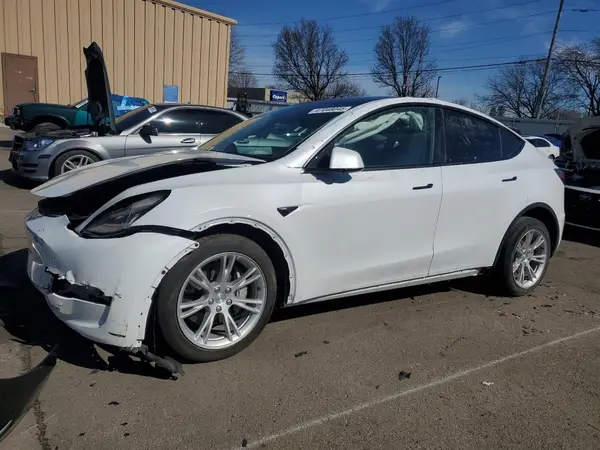 7SAYGDEE5PF623865 2023 TESLA MODEL Y - Image 1