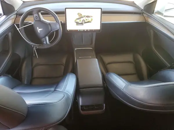 7SAYGDEE5PF637409 2023 TESLA MODEL Y - Image 8