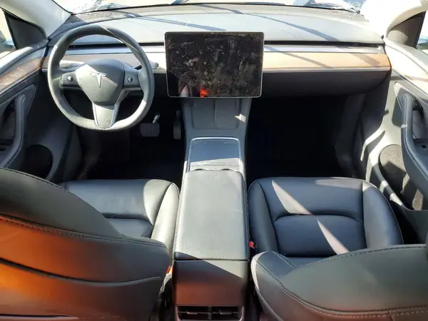 7SAYGDEE5PF645848 2023 TESLA MODEL Y - Image 8