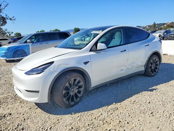 7SAYGDEE5PF647891 2023 TESLA MODEL Y - Image 1