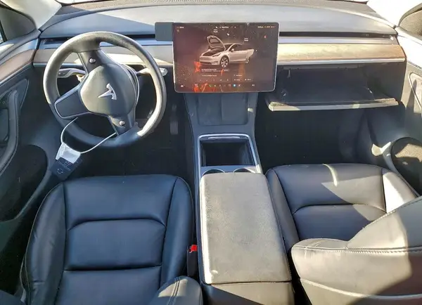 7SAYGDEE5PF664562 2023 TESLA MODEL Y - Image 8