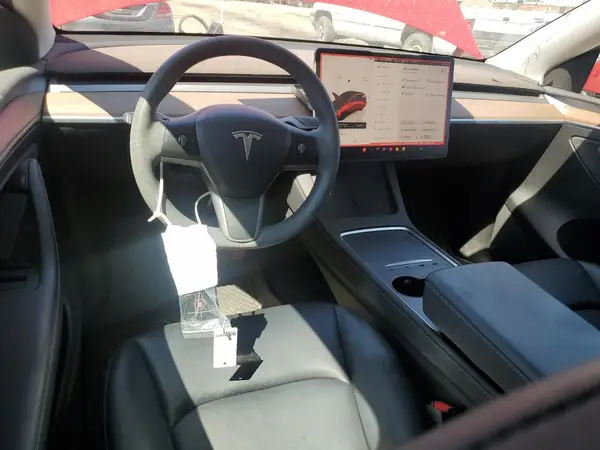 7SAYGDEE5PF672757 2023 TESLA MODEL Y - Image 8
