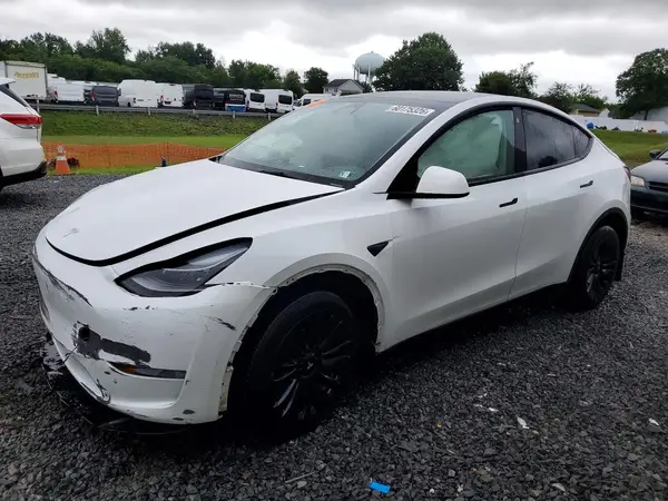 7SAYGDEE5PF687789 2023 TESLA MODEL Y - Image 1
