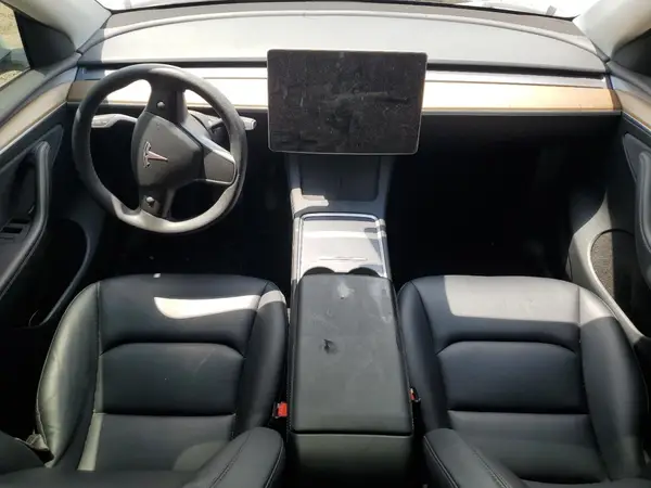7SAYGDEE5PF690904 2023 TESLA MODEL Y - Image 8