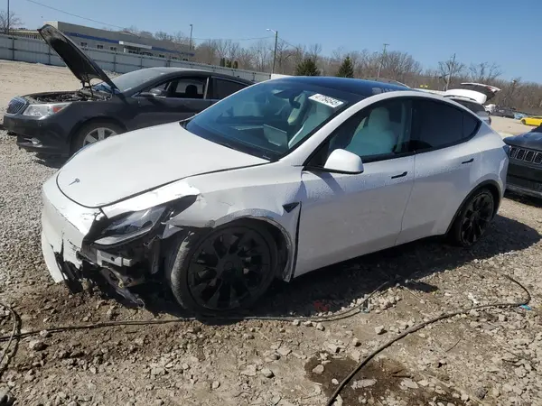7SAYGDEE5PF691745 2023 TESLA MODEL Y - Image 1