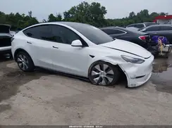 7SAYGDEE5PF694905 2023 TESLA MODEL Y