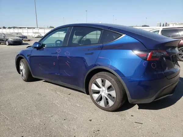 7SAYGDEE5PF743391 2023 TESLA MODEL Y - Image 2