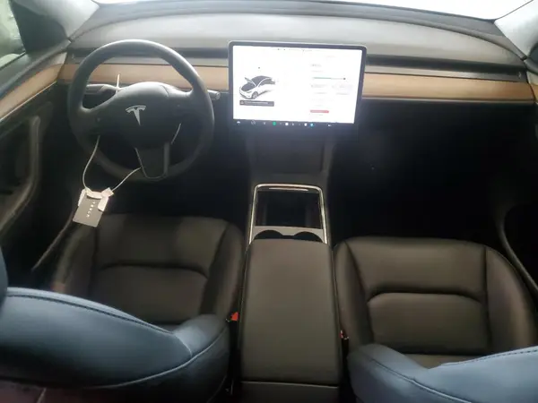 7SAYGDEE5PF750891 2023 TESLA MODEL Y - Image 8