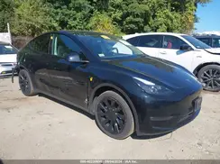 7SAYGDEE5PF753712 2023 TESLA MODEL Y