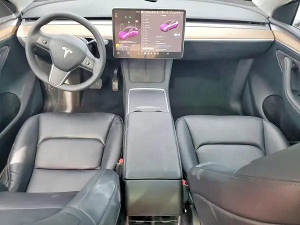 7SAYGDEE5PF763608 2023 TESLA MODEL Y - Image 8