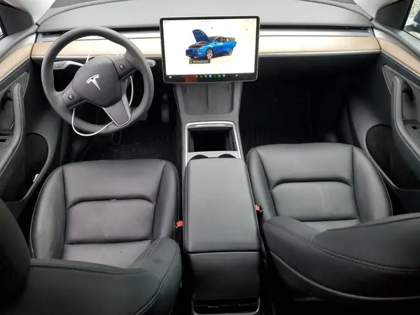 7SAYGDEE5PF770588 2023 TESLA MODEL Y - Image 8