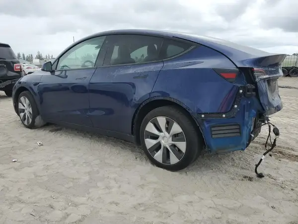 7SAYGDEE5PF787794 2023 TESLA MODEL Y - Image 2