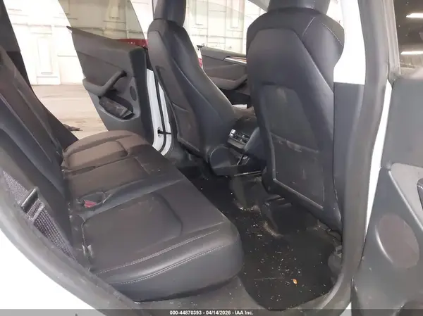 7SAYGDEE5PF788671 2023 TESLA MODEL Y - Image 8