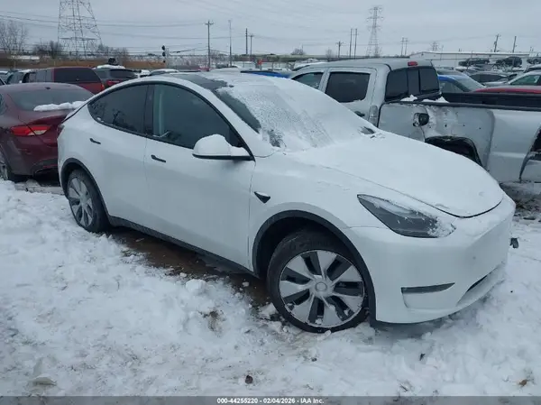 7SAYGDEE5PF793661 2023 TESLA MODEL Y - Image 1
