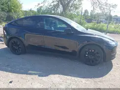 7SAYGDEE5PF802147 2023 TESLA MODEL Y