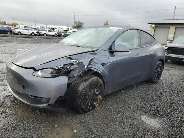 7SAYGDEE5PF813911 2023 TESLA MODEL Y - Image 1