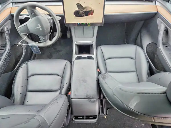 7SAYGDEE5PF835455 2023 TESLA MODEL Y - Image 8