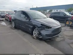 7SAYGDEE5PF839134 2023 TESLA MODEL Y