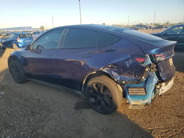 7SAYGDEE5PF839389 2023 TESLA MODEL Y - Image 2