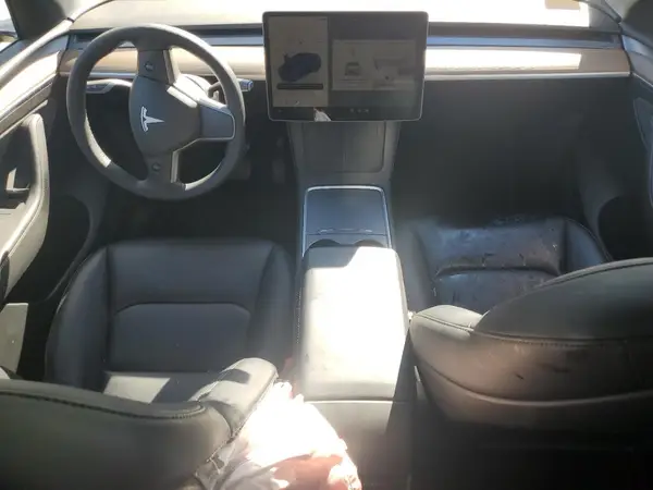 7SAYGDEE5PF851493 2023 TESLA MODEL Y - Image 8