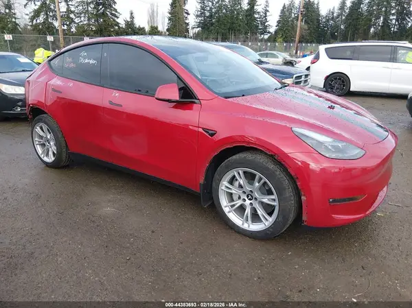 7SAYGDEE5PF851591 2023 TESLA MODEL Y - Image 1