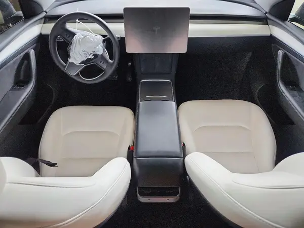 7SAYGDEE5PF853745 2023 TESLA MODEL Y - Image 8