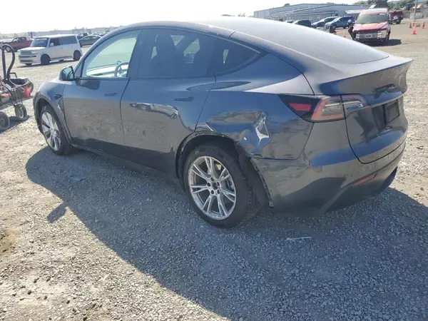 7SAYGDEE5PF854507 2023 TESLA MODEL Y - Image 2