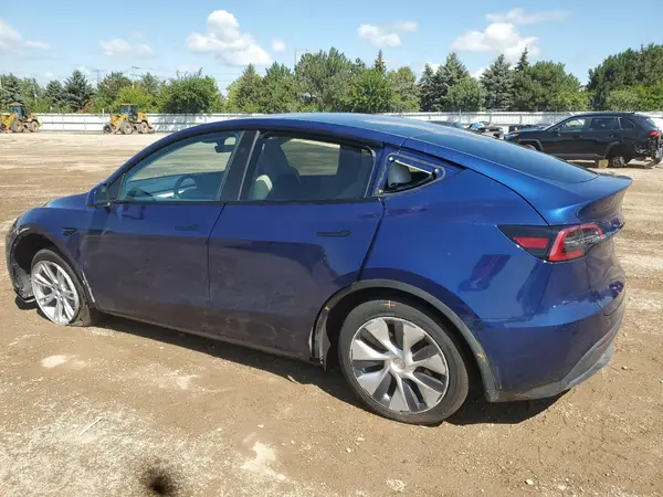 7SAYGDEE5PF875292 2023 TESLA MODEL Y - Image 2