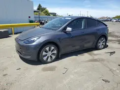 7SAYGDEE5PF885711 2023 TESLA MODEL Y