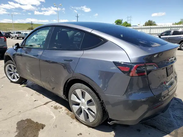 7SAYGDEE5PF892335 2023 TESLA MODEL Y - Image 2