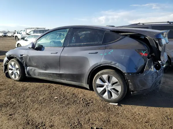 7SAYGDEE5PF895459 2023 TESLA MODEL Y - Image 2