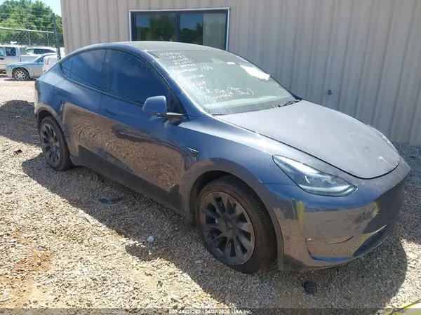 7SAYGDEE5PF918609 2023 TESLA MODEL Y - Image 1