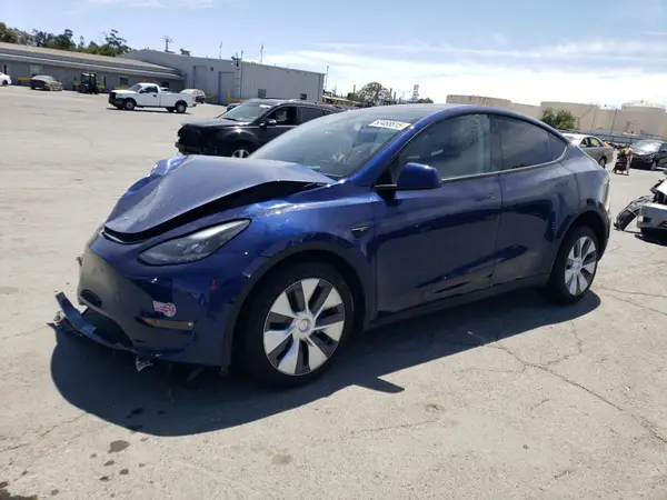 7SAYGDEE5PF918819 2023 TESLA MODEL Y - Image 1