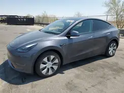 7SAYGDEE5PF920182 2023 TESLA MODEL Y