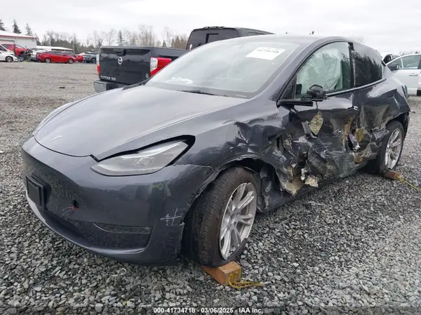 7SAYGDEE5PF965543 2023 TESLA MODEL Y - Image 2