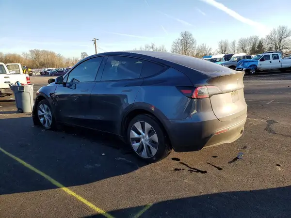 7SAYGDEE5PF979491 2023 TESLA MODEL Y - Image 2