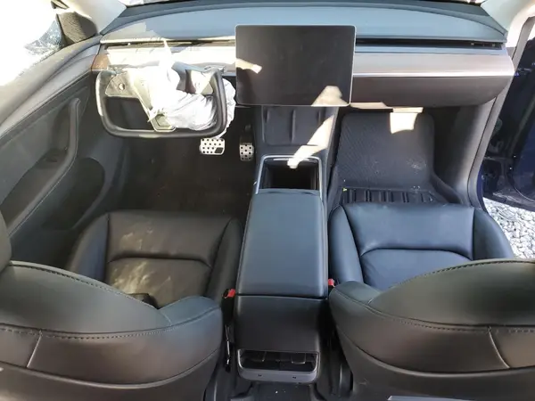 7SAYGDEE5PF980477 2023 TESLA MODEL Y - Image 8