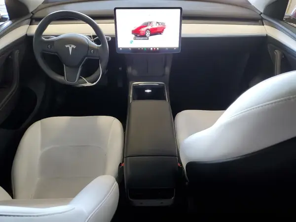 7SAYGDEE5RA215527 2024 TESLA MODEL Y - Image 8
