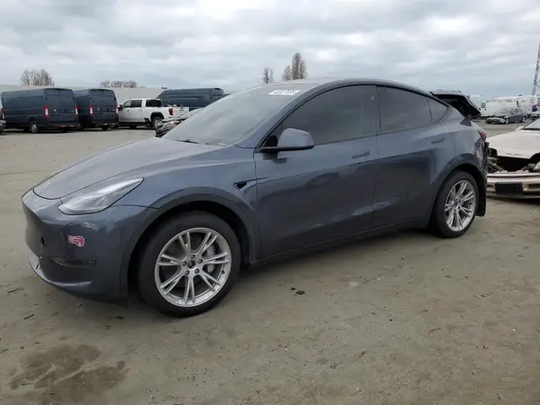 7SAYGDEE5RA215916 2024 TESLA MODEL Y - Image 1