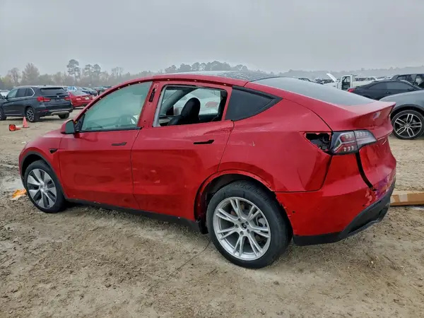 7SAYGDEE5RA217617 2024 TESLA MODEL Y - Image 2